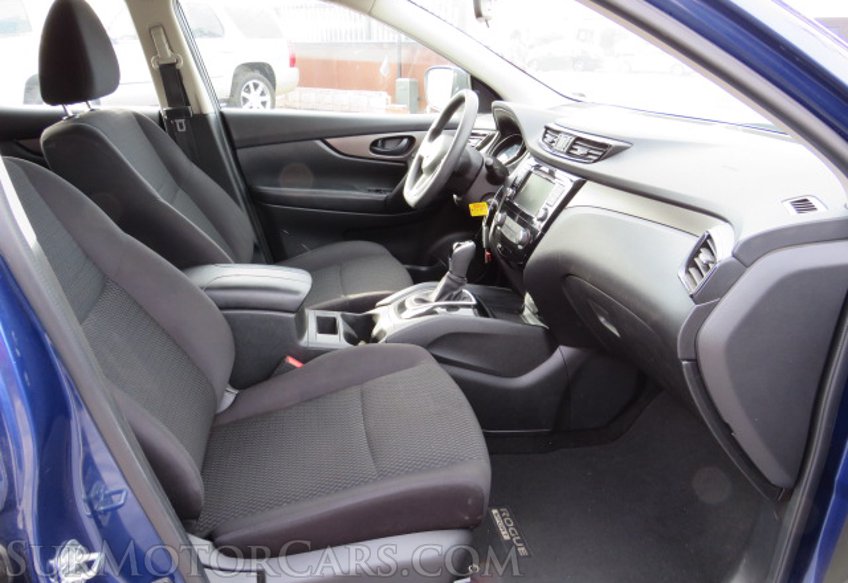 2019 Nissan Rogue Sport - Image 22