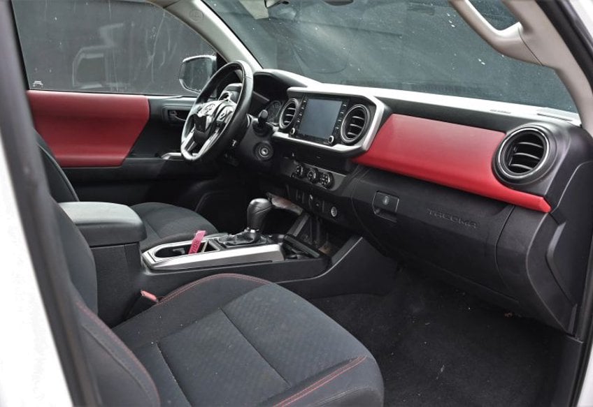 2020 Toyota Tacoma SR5 - Photo 20