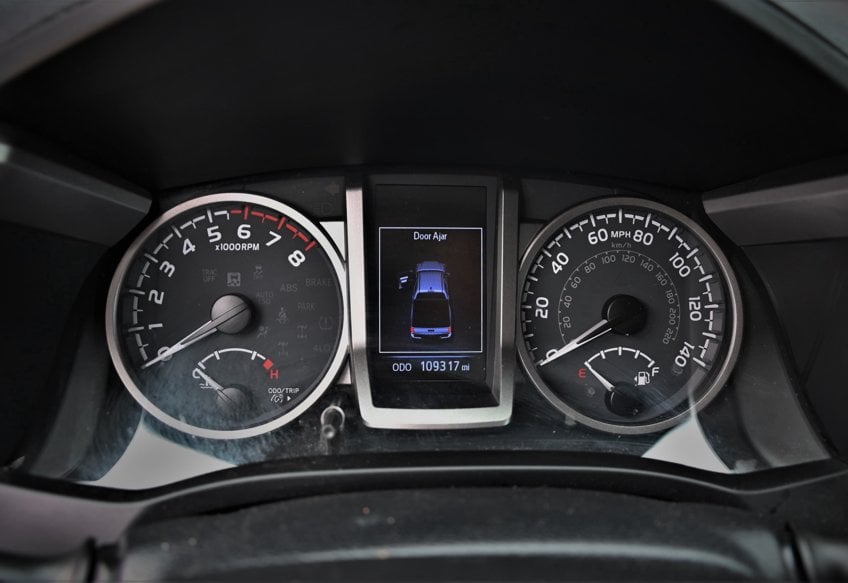 2020 Toyota Tacoma SR5 - Photo 8