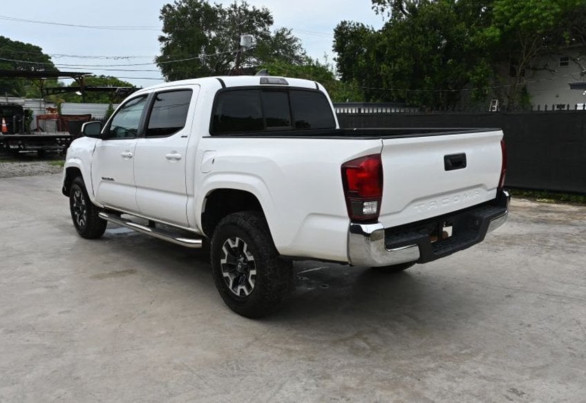 2020 Toyota Tacoma SR5 - Photo 35