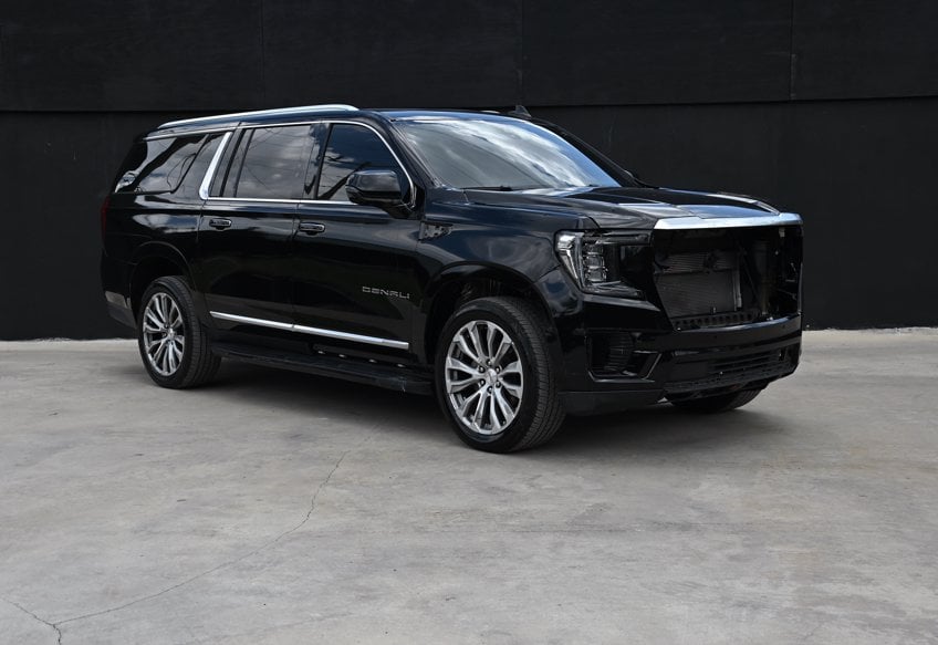 2021 GMC Yukon Denali 2WD's photo