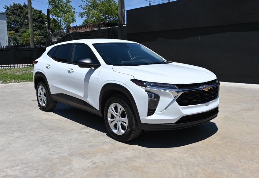 2025 Chevrolet Trax LS's photo