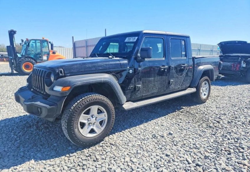 2020 Jeep Gladiator Sport S's photo