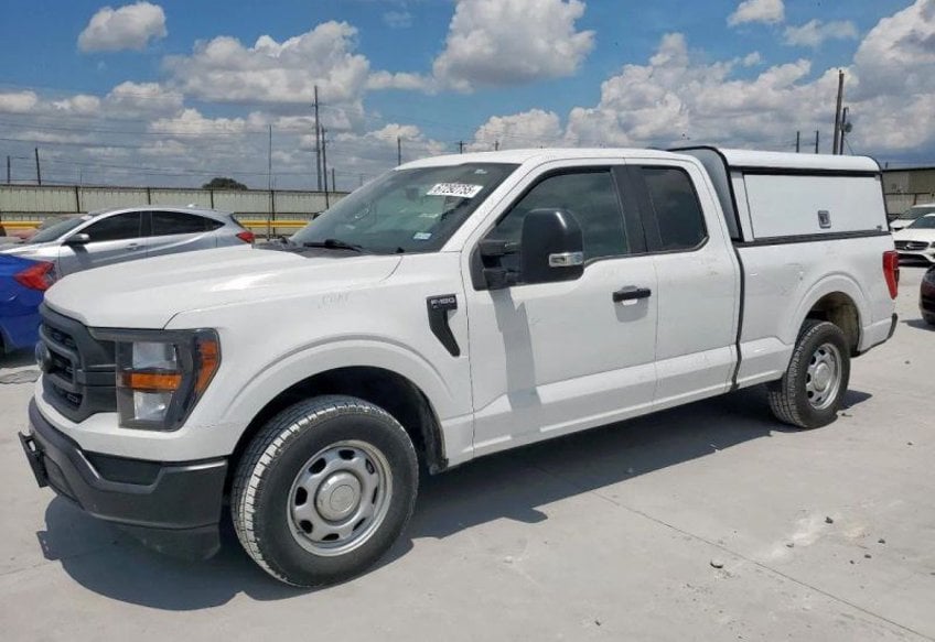 2023 Ford F-150 XL SuperCab 8 Box's photo