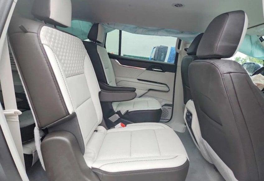 2024 GMC Acadia Denali FWD's photo
