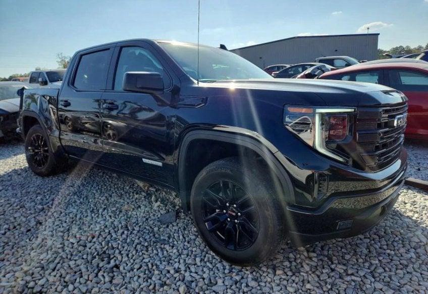 2024 GMC Sierra 4WD Crew Cab Short Box Elevation's photo