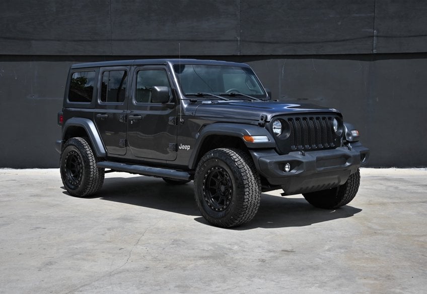 2019 Jeep Wrangler Sport S's photo