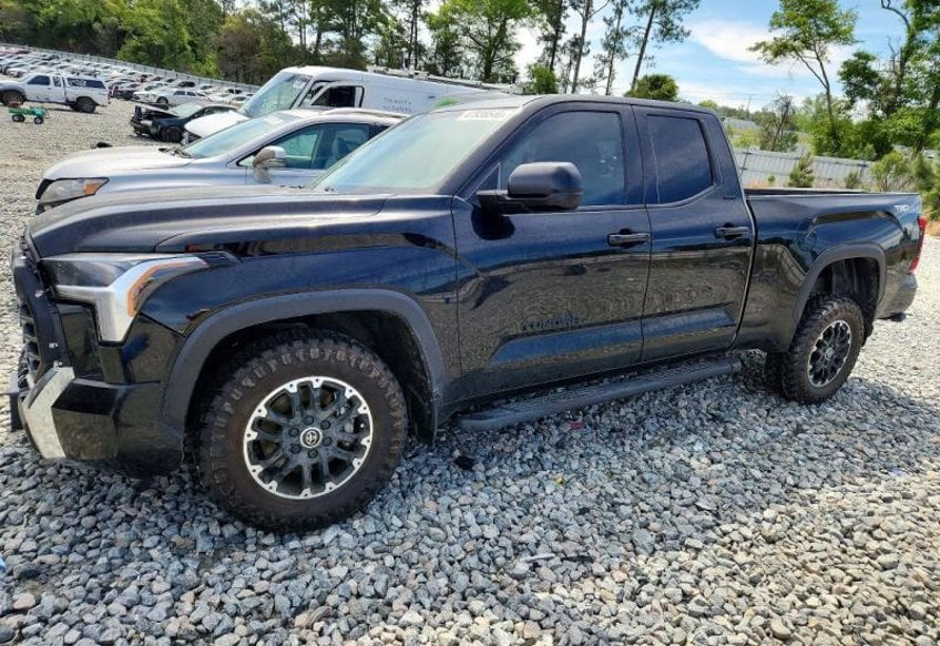 2023 Toyota Tundra SR5 3.4L 4WD Double Cab 6.5' Bed's photo
