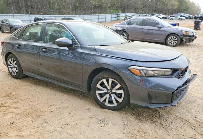 2025 Honda Civic LX CVT's photo