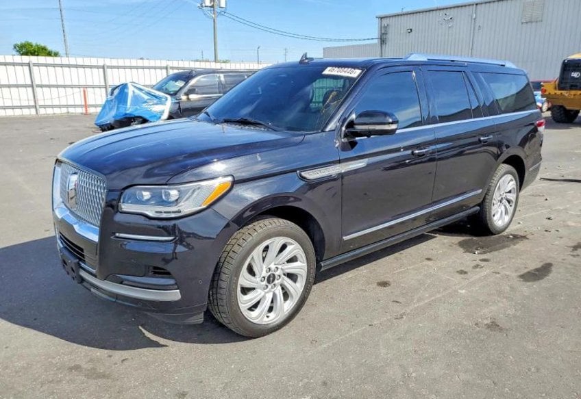 2024 Lincoln Navigator Premiere L 4WD's photo