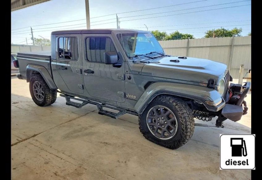 2022 Jeep Gladiator Overland's photo
