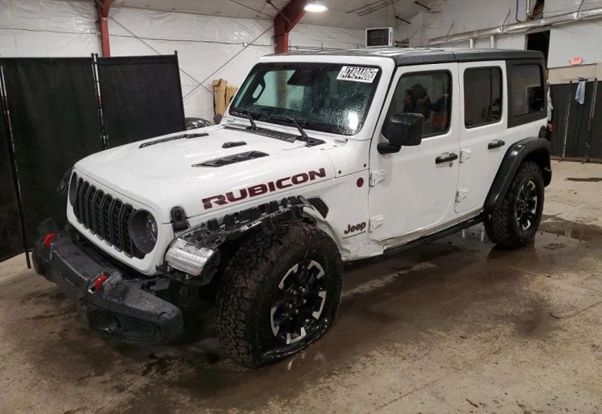 2025 Jeep Wrangler Rubicon's photo