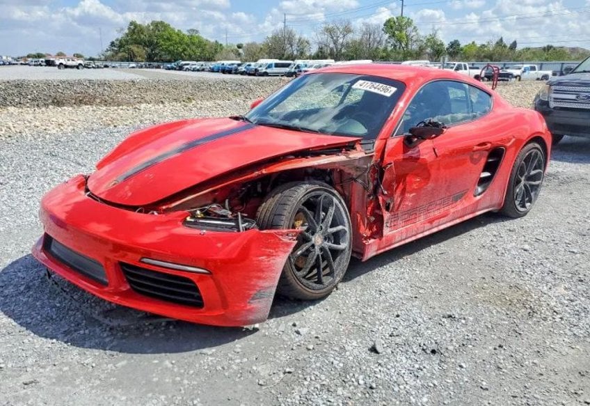 2025 Porsche 718 Style Edition