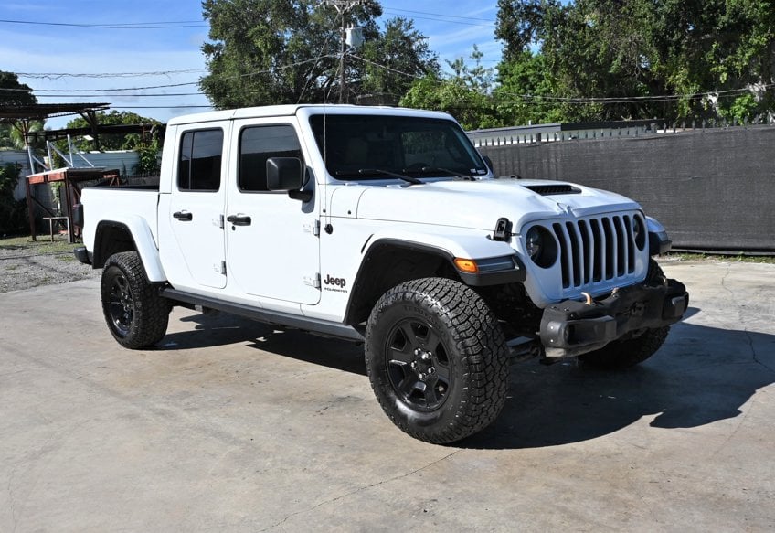 2023 Jeep Gladiator