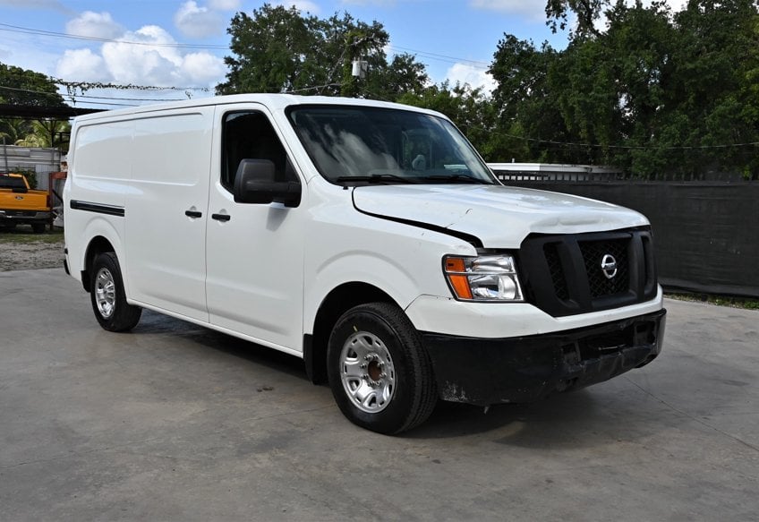 2021 Nissan NV Cargo SV