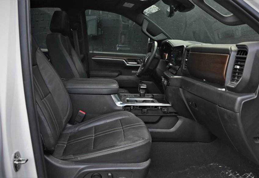 2023 Chevrolet Silverado 1500 High Country - Photo 22