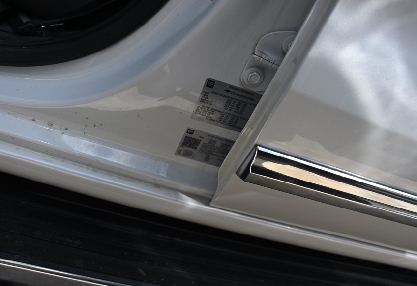 2023 Chevrolet Silverado 1500 High Country - Photo 19
