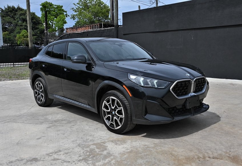 2025 BMW X2 xDrive28i's photo