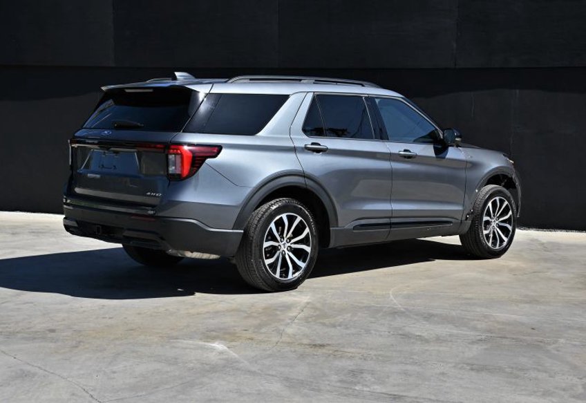 2025 Ford Explorer ST-LINE - Photo 50