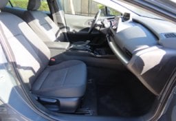 2024 Toyota Prius LE - Thumbnail 16