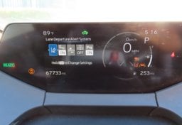 2024 Toyota Prius LE - Thumbnail 26