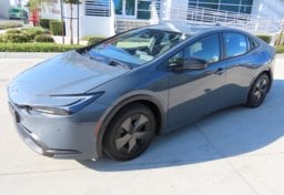2024 Toyota Prius LE - Thumbnail 1