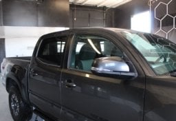 2021 Toyota Tacoma TRD Off-Road - Thumbnail 11