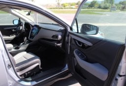 2021 Subaru Outback Limited - Thumbnail 18