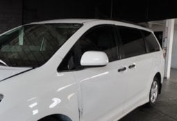 2020 Toyota Sienna - Thumbnail 14