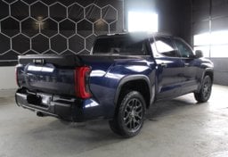 2022 Toyota Tundra 4x4 SR5 - Thumbnail 7