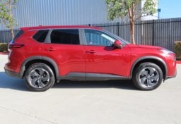2024 Nissan Rogue SV - Thumbnail 5