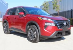 2024 Nissan Rogue SV - Thumbnail 3