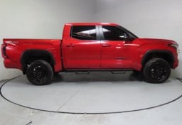 2025 Toyota Tundra Limited - Thumbnail 6