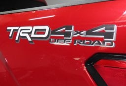 2025 Toyota Tundra Limited - Thumbnail 24