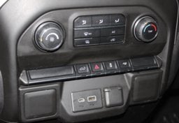 2021 Chevrolet Silverado 1500 - Thumbnail 29