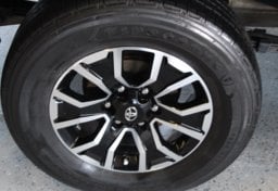 2023 Toyota Tacoma TRD Sport - Thumbnail 22