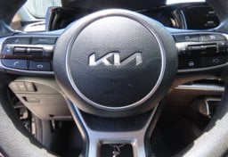 2023 Kia K5 LXS - Thumbnail 27