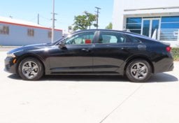 2023 Kia K5 LXS - Thumbnail 5