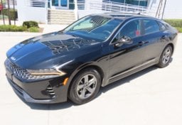 2023 Kia K5 LXS - Thumbnail 2