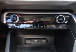 2023 Kia K5 LXS - Thumbnail 17