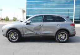 2015 Porsche Cayenne - Thumbnail 12