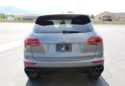 2015 Porsche Cayenne - Thumbnail 13
