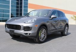 2015 Porsche Cayenne - Thumbnail 6