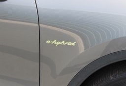 2015 Porsche Cayenne - Thumbnail 31