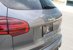 2015 Porsche Cayenne - Thumbnail 28