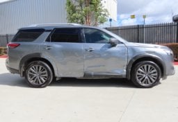 2022 Nissan Pathfinder SL - Thumbnail 5