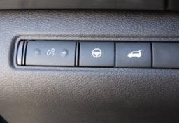 2022 Nissan Pathfinder SL - Thumbnail 25