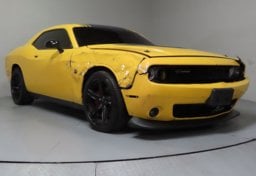2017 Dodge Challenger R/T Scat Pack - Thumbnail 3