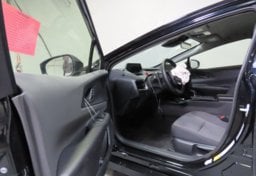 2026 Toyota Prius LE - Thumbnail 19