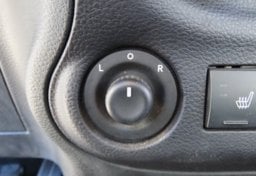 2016 Jeep Wrangler - Thumbnail 27